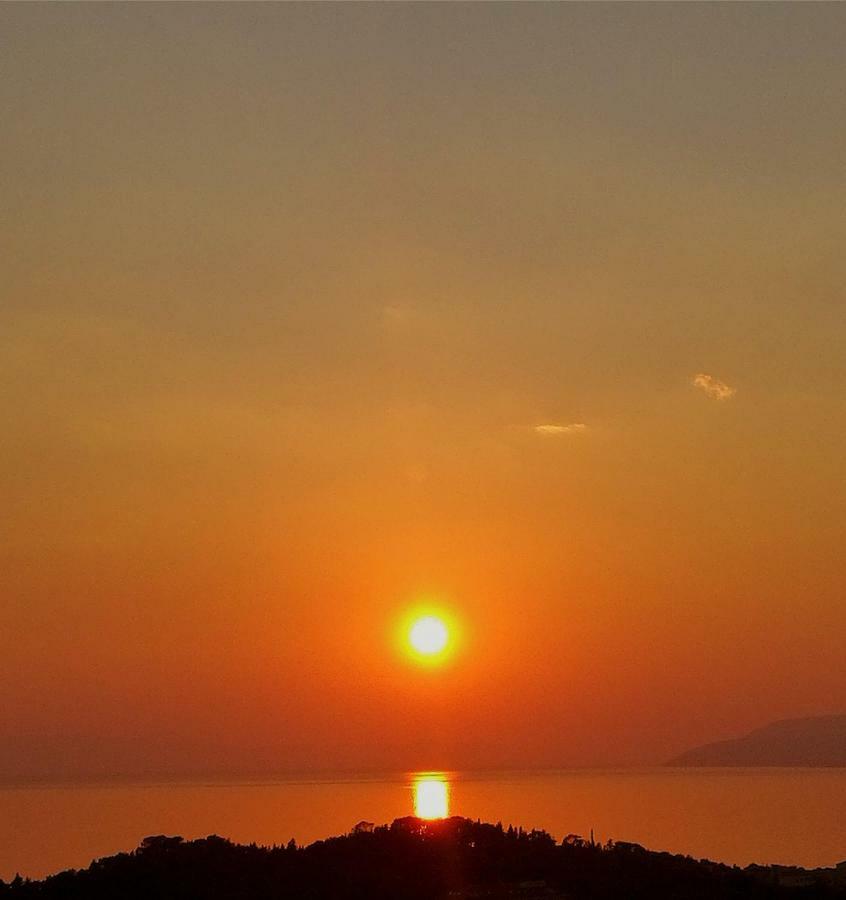Anicas Panoramic Sea Weue Apartment Makarska Exterior foto
